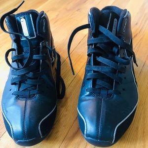 Nike elite basketball men’s sneaker